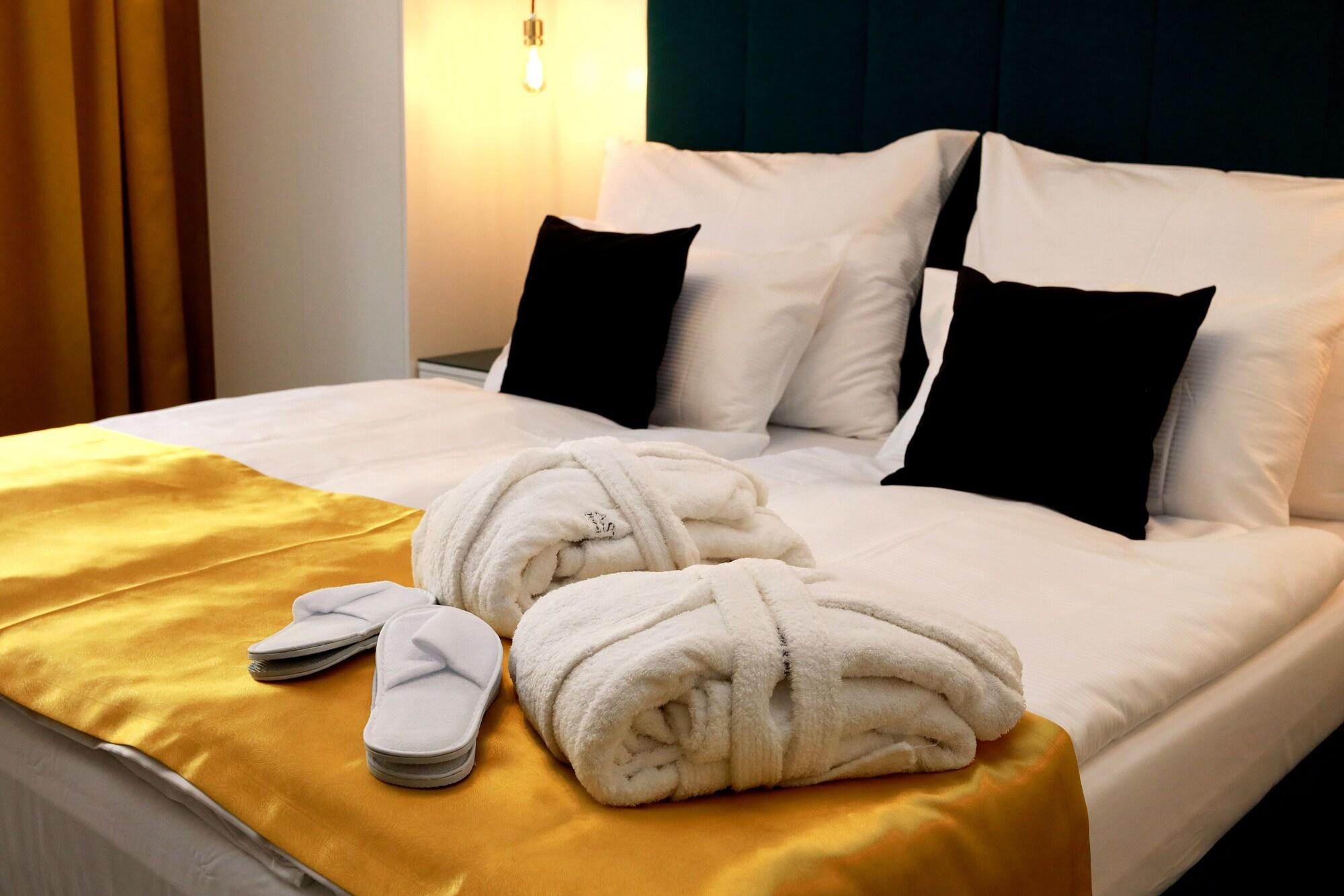 Art Deco Wolker By Astoria Hotel & Medical Spa Karlovy Vary Exterior foto