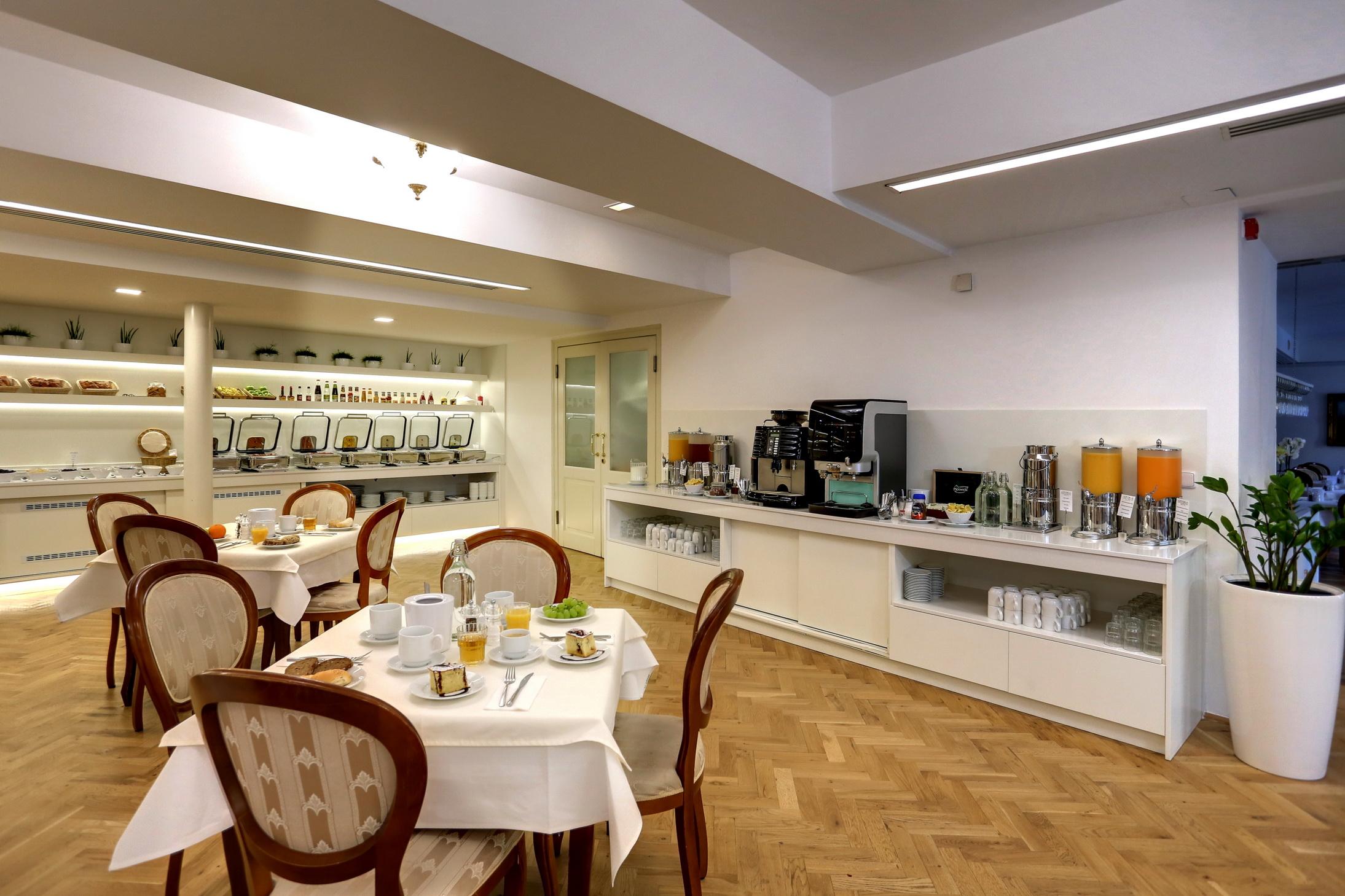 Art Deco Wolker By Astoria Hotel & Medical Spa Karlovy Vary Exterior foto