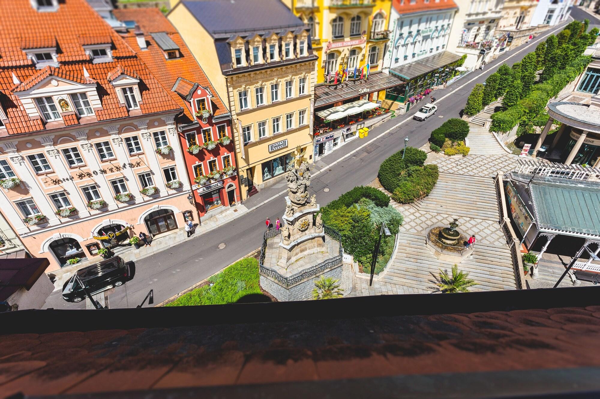 Art Deco Wolker By Astoria Hotel & Medical Spa Karlovy Vary Exterior foto